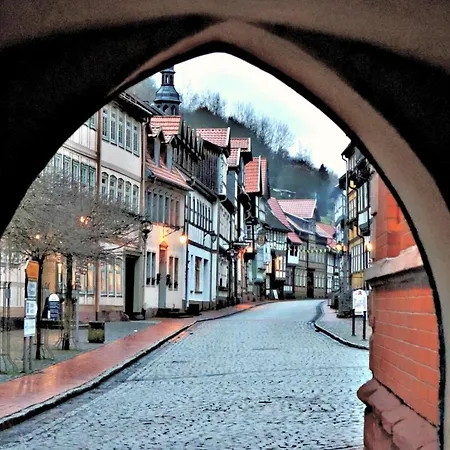 Ferienapartmenthaus Am Rittertor 아파트